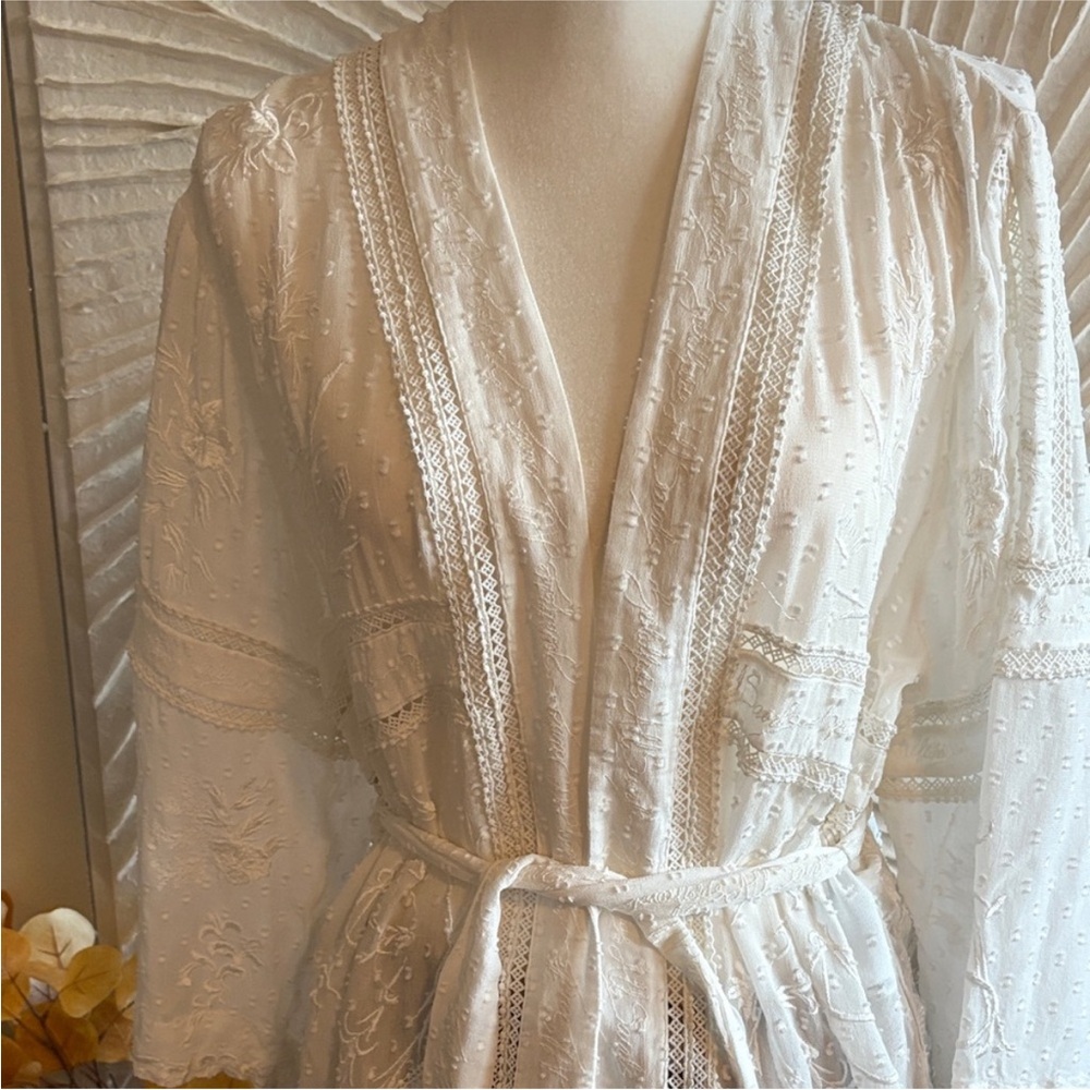 AllSaints Delicate Lace Top/Kimono